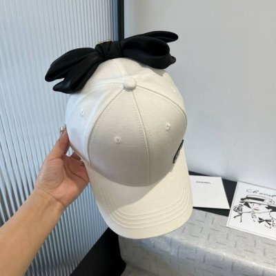 P Miumiu缪缪蝴蝶结鸭舌帽，高端定制，头围57Cm