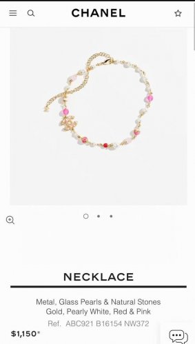 chanel粉色珐琅系列 粉色珐琅Logo粉珠项链。春夏度假新品 好梦幻的颜色 可遇不可求