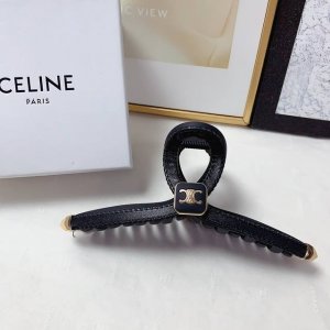 celine塞林 Celine 抓夹 皮质复古Logo抓夹 气质百搭小仙女必入单品 宝藏款 闭眼入推荐款 单个配发箍盒