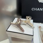 配包装盒 chanel 香奈儿 最新款小香抓夹 超级好看 名媛范儿十足 小仙女必备