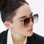 尼龙偏光系列 Gucci太阳镜墨圆框设计，不挑脸型，无论搭配大衣还是连衣裙都非常显气质尼龙偏光镜片预防紫外线 型号：G8639