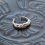专柜品质 Chrome Hearts 克罗心复古经典十字架戒指，正因为经典这款绝对是克罗心粉必入款 精工品质 纯手工打造 ～正品开模潮流时尚必备 男女均可佩戴