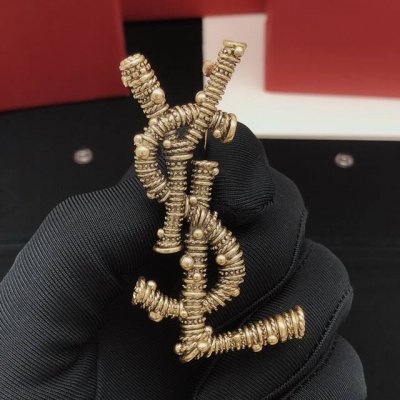 编号Yxz0013 Yvessaintlauren*最新款麻花胸针 一致Zp黄铜材质