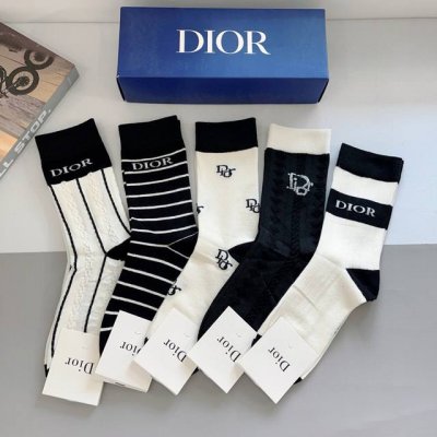 配包装 一盒5双 dior 迪奥 新款网红竹棉长筒小腿袜子 爆款字母男款专柜同步长筒袜 大牌出街 潮人必备超好搭