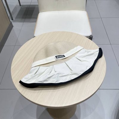 Balenciaga巴黎世家夏季防晒帽女子2025新款出游防紫外线大檐遮阳脸蝴蝶结太阳渔夫帽