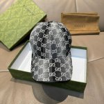 配盒子布袋，Gucci 古奇 新款原单棒球帽，渐变糖果双G，专柜1:1开模订制！原版牛仔布料+头层牛皮，轻盈透气！实物拍摄，男女适用，基础头围56，贴片可调节。