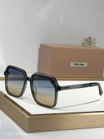 p180 Miu Miu model：Smu02 size:59-15-145