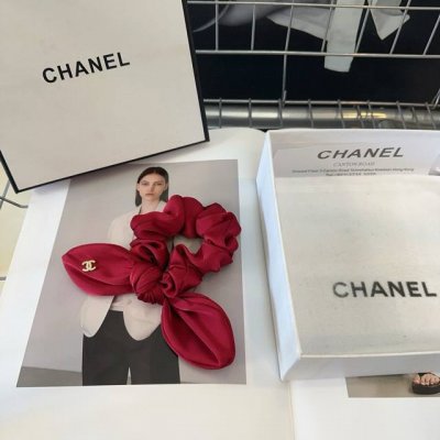 配包装盒 chanel 香奈儿 最新小香发圈 红红火火兔耳发圈 简单实用 时尚潮流 小仙女必备