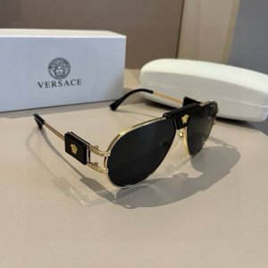 versace范思哲欧美风时尚太阳镜 男女偏光镜 男款遮阳镜 修饰脸型的好搭档