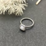 David Yurman 四爪四方钻戒指，白玛瑙款 尺寸：美号，6-7-8-9，四个号 编号Dyjz-078