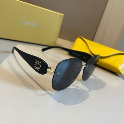 Loewe罗意威太阳墨镜