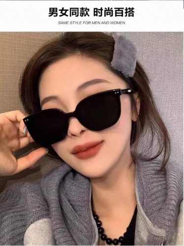 韩版简约时髦甜酷方框墨镜穿搭凹造型太阳眼镜可配近视镜