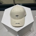 香奈儿新款字母Logo棒球帽 男女佩戴都有不同Style 第一批抢先出货 香粉必入款