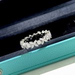 a1616 T家 奢华马眼 花絮戒指 钻石婚戒名媛奢华大牌高档正品钻石戒指 爆闪 专柜品质 S925纯银 完美打造 每一微小细节都经老师傅耐心打磨而成 非常好看
