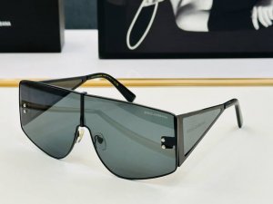 dolce&Gabban*Dg2305 Size：145口0-145 新颖独特K美艳绝伦