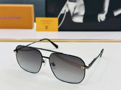 路易家 Z1309 Size：61口13-145 充满活力的 展现独特个性展现大气的你 Q高品质
