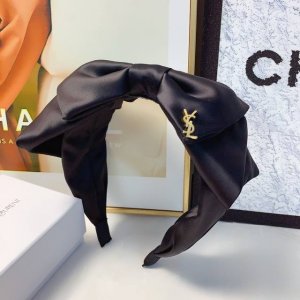 ysl圣罗兰 杨树林发箍 蝴蝶结钛钢Logo轻奢风发箍气质百搭小仙女必入单品名媛风十足 宝藏款 闭眼入推荐款 单个