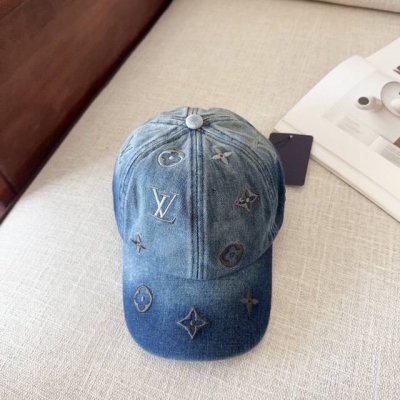 路易威登 Lv 牛仔布 可以戴N多年的款式 时尚高端