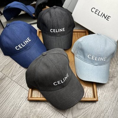 特价 赛琳。原版1:1纯棉刺绣Celine字母鸭舌帽。 配防尘袋 细节决定品质！原版内里原版标！欢迎对比品质pk！材质：纯棉！透气性好！春天挡风，夏天防晒必备单