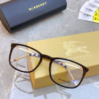 p140，【Burberr*】巴宝*莉新款光学钛架，Model：Be2283。Size：55口20-145