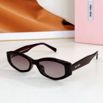 p140 Miumi* model：Smu 44Ws size：54口19-147