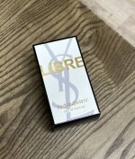 专柜品质 女王香自由至上，真女王不讲情爱 Ysl Libre 自由之水～香味足够悠长，源源不断地渗染，越闻越觉得，薰衣草真是妙物啊，作为经典馥奇香调的核，用在男