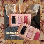 专柜品质 纳西素香水小样三件套 香味：冷女香 温柔小姐姐 气质优雅；无处不在的吸引力 随意切换风格，小众设计师品牌 外包装冷艳高贵，第一次在专柜闻到这个味道就离