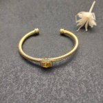 上新。David Yurman 4Mm黄金色四方钻纽线黄钻手镯。建议适合佩戴的手围15-20Cm 编号Dysz-195