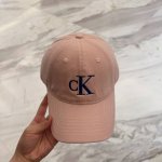ck新款棒球帽 新推出洗水牛仔系列，休闲百搭 衣橱搭配神器