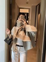 香奈儿尾单经典款羊绒披肩，直接出欧洲的，正儿八经的正品订单 和大货一起出来，不用多流弊的文字，它是全世界最好的chanel，羊绒柔软至极，上身才会知道它的美，大