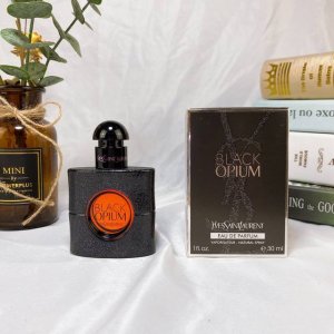 110原单品质 30Ml 专柜Ysl圣罗兰 Black Opium 黑鸦片女士香水摇滚黑鸦片Ed P90Ml，前调：粉色胡椒、橙花、梨中调：咖啡、茉莉基调：香草