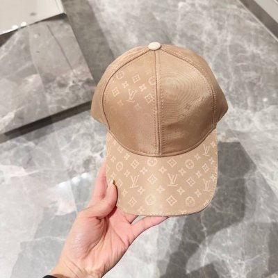 路易威登 Lv，可以戴N多年的款式，时尚高端