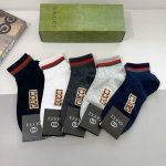 配包装P50（一盒5双） Gucci 古奇 Ins超火爆小单品男款袜子，纯棉面料，潮人必备 ，经典双G字母，个性时尚百搭款，你值得拥有哦
