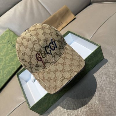 配盒子布袋，Gucci 古奇 新款原单棒球帽， 艺术字刺绣，1:1开模订制，重工刺绣，细节可媲美专柜，原版帆布料+头层牛皮，纯棉内里，质量超赞！帅男靓女首选，时