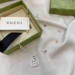 gucci古驰新款双G粉色贝母项链 尺寸：42Cm