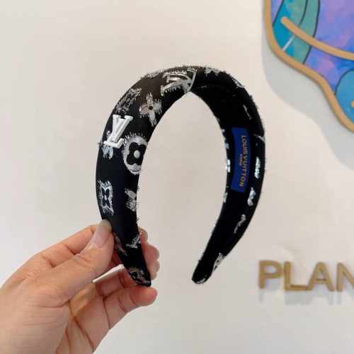 配包装 P60 Lv 路易威登 涂鸦火爆新款发箍，时尚可爱宽边头箍，专柜最新款来袭时尚百搭，女神必入 ！