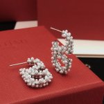 编号Ved0016 小号 Valenti*O最新款镶钻米珠耳钉 一致Zp黄铜材质