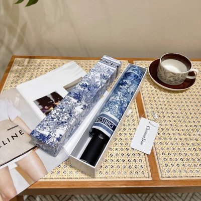 Dior 迪奥 新款 三折自动折叠晴雨伞 时尚原单代工品质 细节精致 看得见的品质 打破一成不变 色泽纯正艳丽