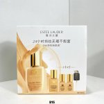 专 雅诗兰黛Dw粉底液3+1套装！内含：30Ml+15Ml+7Ml*2。色号：1W1。