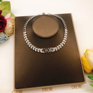编号Dsl0193手链 编号Dxl0250项链 Dio*最新款银色马眼项链手链 一致Zp黄铜材质