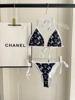 Chanel新款比基尼 适合多种场景的游泳衣 海边 游泳池 温泉 水上乐园 漂流都可以内搭也完全可以 连体设计遮肉显高挑 腹部有点肉肉也不影响咱美美的 面料 透