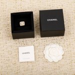 我们出品 Zp5460，量大咨询客Fu Chan L23手工坊戒指 ，Zp全部被抢光了，Zp跟我们家出品一样的黄铜材质，可以说是一模一样Zp，[机智][机智]又