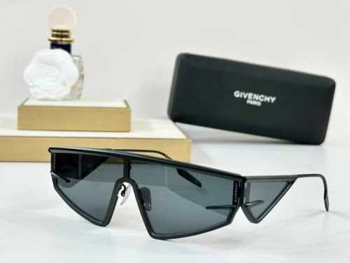p210 Givenchy mod：Gv60015U size：68口4 138