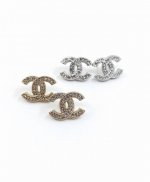 chanel 经典爆款中号Cc耳钉 一致Zp黄铜材质 两色