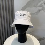 Arcteryx 始祖鸟 新款刺绣专柜同步渔夫帽大牌出街，潮人必备超好搭