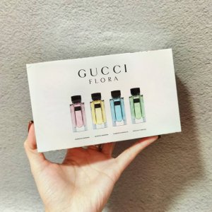 高品质/120 古驰花之舞香水小样四件套5Ml*4 古驰香水花之舞小样四件套！一盒香水有四瓶不同味道的香水，栀子花淡香水+晚香玉淡香水+木兰花淡香水+柑橘园淡香