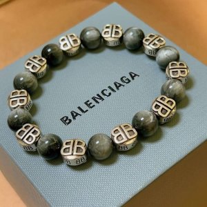 专柜精工版本天然月光石巴黎世家手链 虎眼石泰银风格巴黎世家手链 明星同款男女款 复古做旧风 原版复刻 纯手工打造 ～正品开模潮流时尚必备 男女均可佩戴 情侣款同
