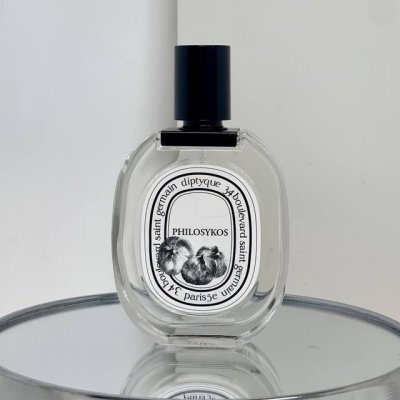 专柜品质 蒂普提克-希腊无花果 淡香水 Diptyquephilosykos 香调：木质馥奇香调 前调：无花果叶无花果 中调：椰子绿叶 后调：雪松木质香无花果树