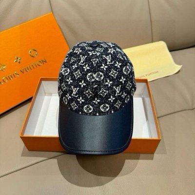 配盒子布袋 Lv 路易威登 新款原单棒球帽 牛皮拼接 1:1开模订制 原版牛仔布料 做工细致完美 质量超赞 基础头围56 贴片可调节