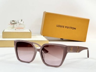 Louis Vuitton Mod：Z1869 Size：54口18-145 03189150